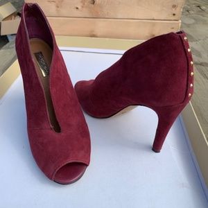 Halogen high heels
